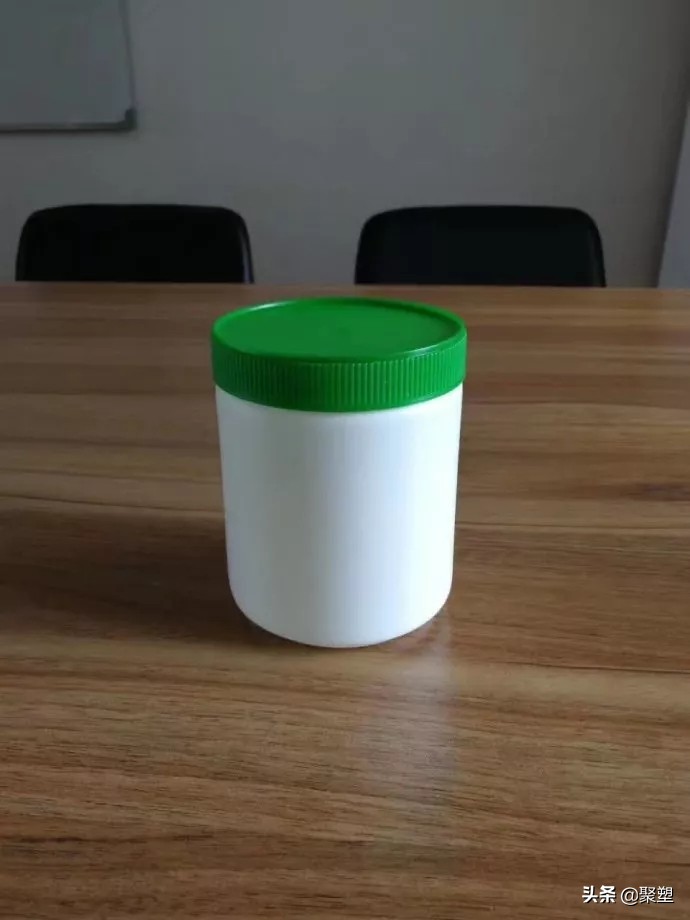 塑料瓶设计包含什么科学原理,塑料瓶如何让瓶口变小