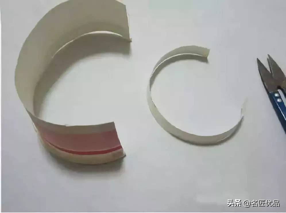 猪年手工制作纸灯笼,大红灯笼手工制作简约过年