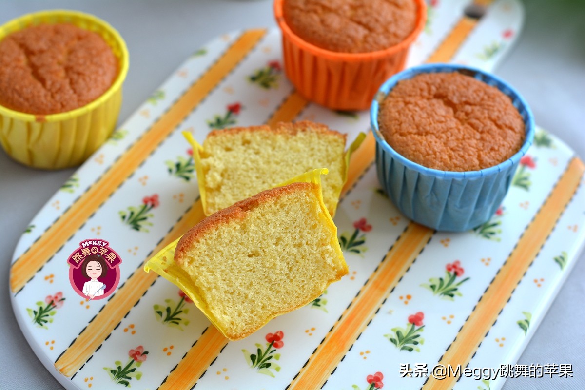 不用打蛋器和不用低筋面粉的蛋糕,不需要打发蛋清的蛋糕超蓬松