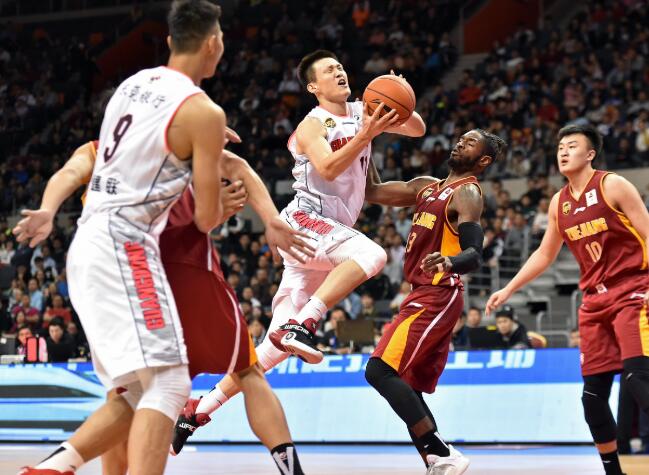 宏远的防守压迫有多厉害,宏远防守技巧