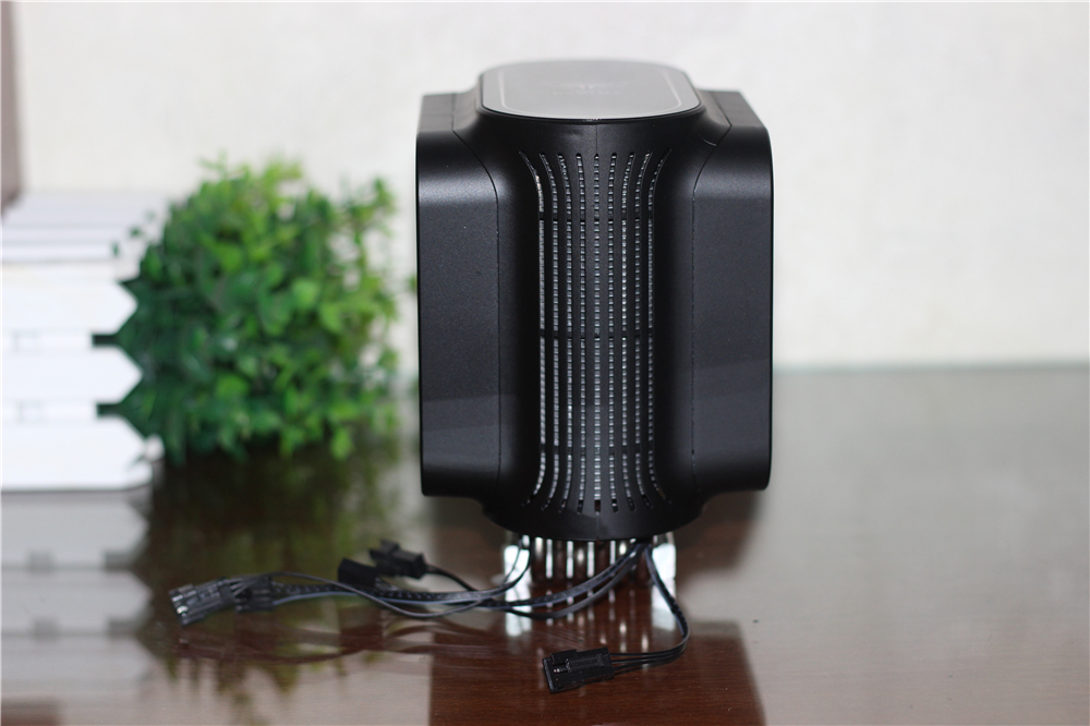 超频三东海gi-d66a,超频三gi-d66argb风冷散热器