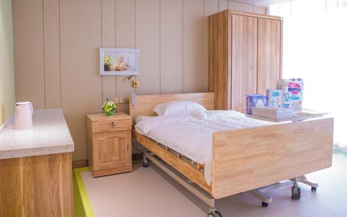 昆明哪家月子中心性价比高,昆明月子中心提前多久预订