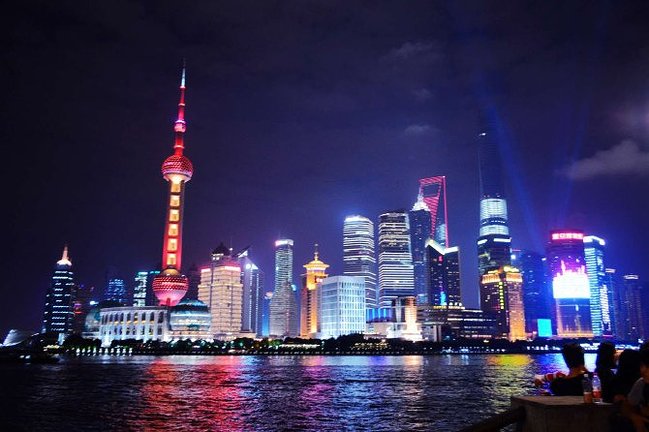 上海哪几所大学出来就是金饭碗,上海最有潜力的二本大学