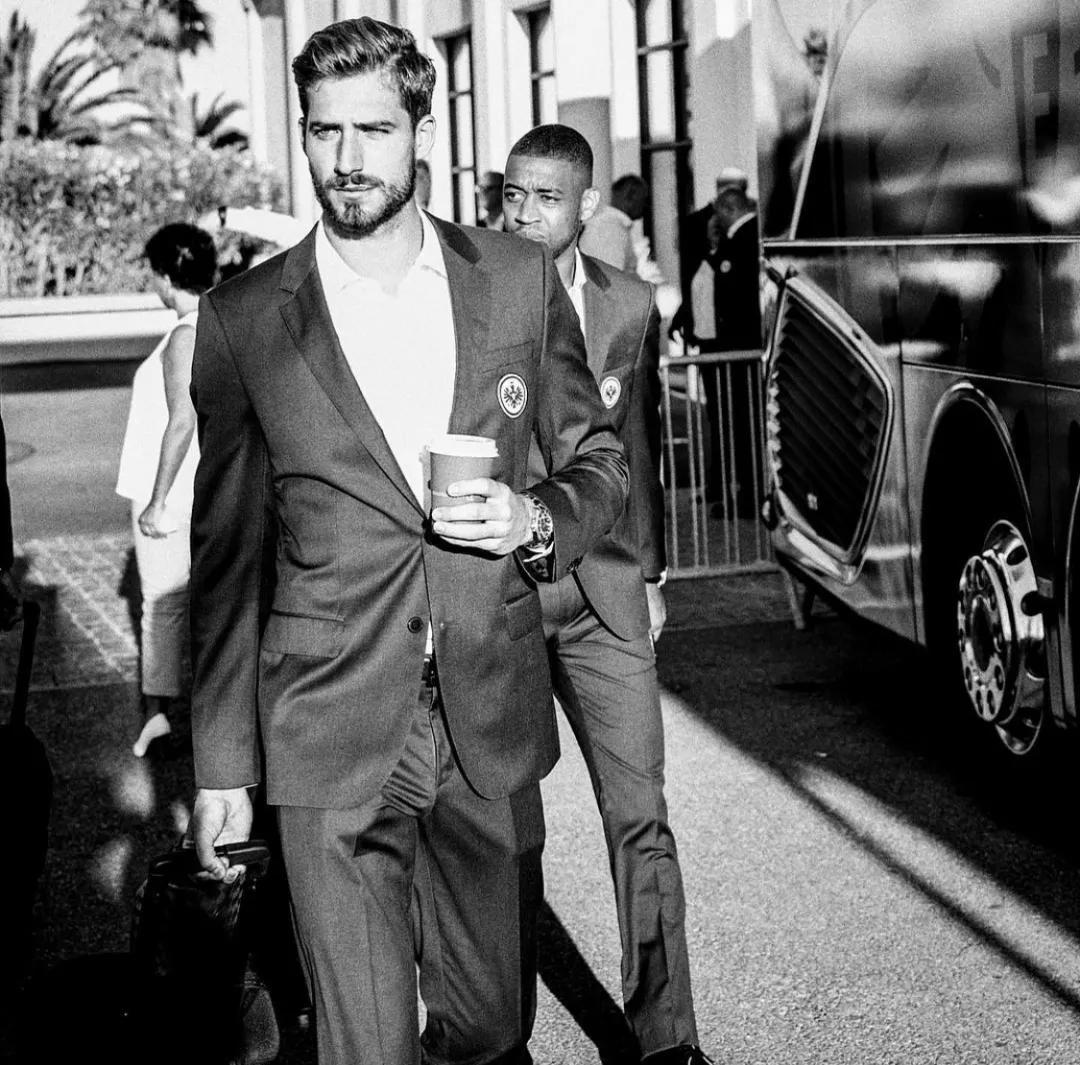 90年代欧洲最佳门将,90后最强门将