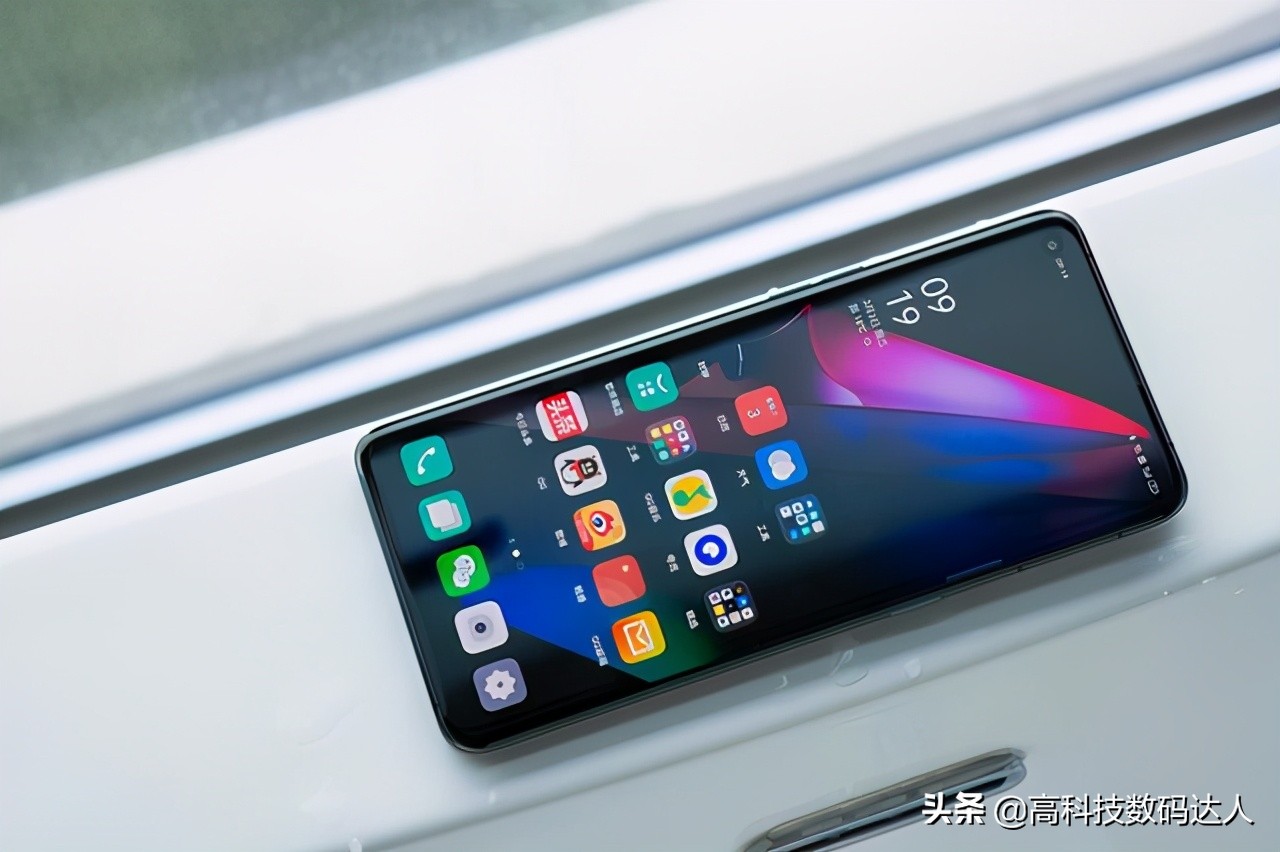 一加9pro和oppofindx3pro哪个好,oppofindx3pro素皮有哪些缺点