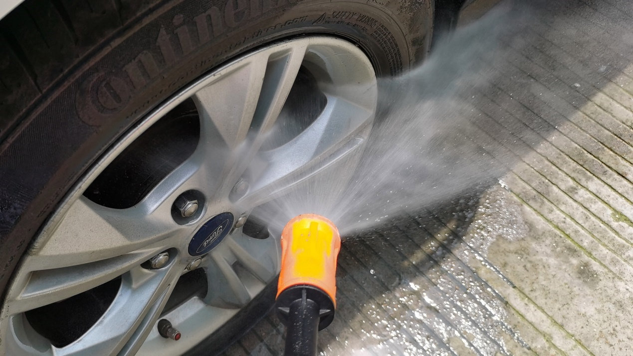 绿田洗车机入门,绿田家用洗车机测评