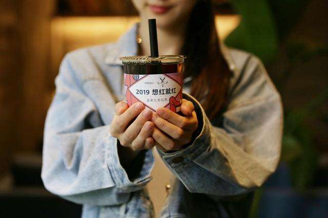 全职宝妈在家带娃没钱的日子,宝妈在家带娃做点啥工作