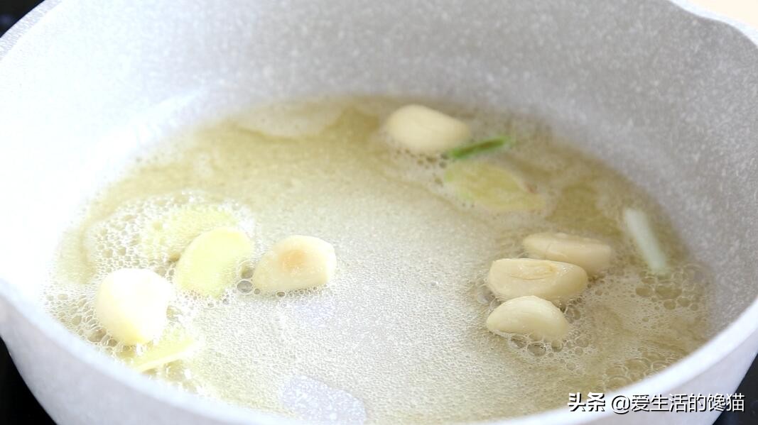 麻辣香锅简单好做法,如何做麻辣香锅又简单又好吃