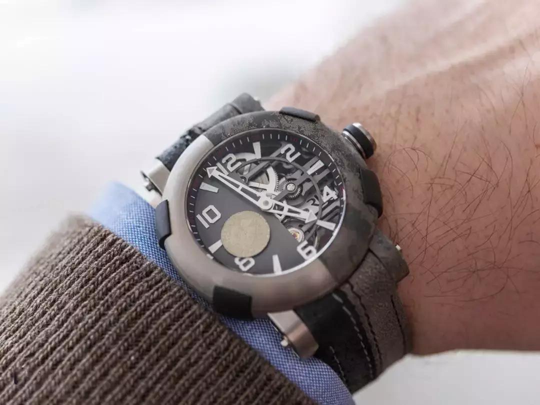 蜘蛛侠联名手表,蜘蛛侠联名手表的样子