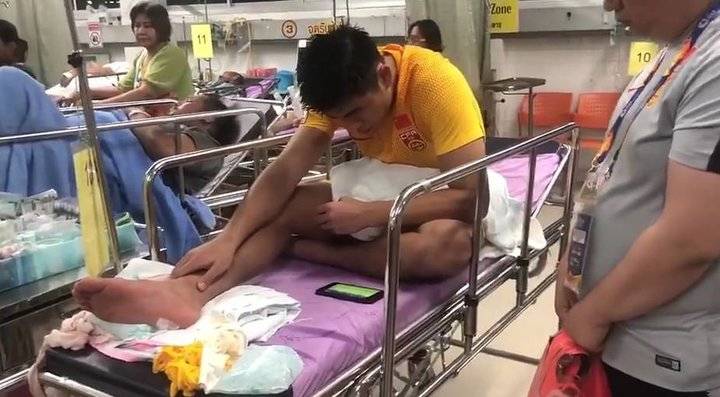 韩国1-0赢球却输人！4名小将太脏，肘击杨立瑜+重伤张玉宁引众怒