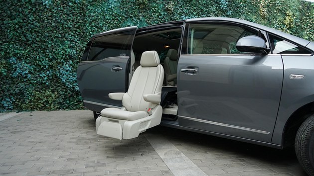 别克gl8陆上公务舱和es的区别,gl8es653t上路要多少钱