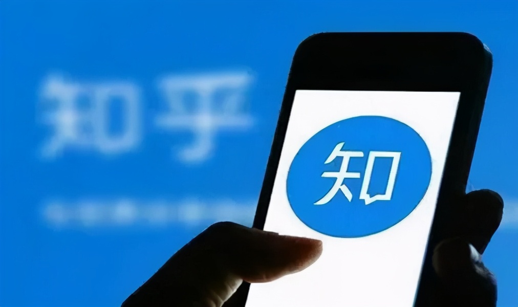 从“人均985”到“网文故事会”，知乎为赚钱自降身价？