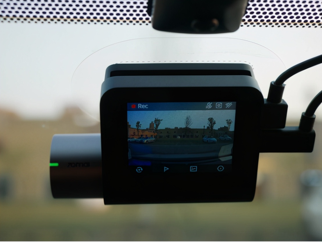 行车记录仪发生刮擦为什么没有了,行车记录仪倒车摄像头坏了