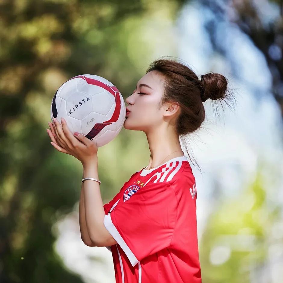 可爱头像足球,足球霸气头像女