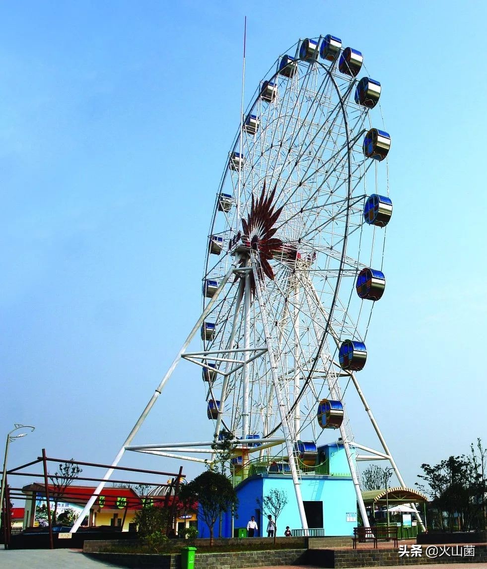 逃离高温“熔炉”，南方的夏天就该玩雪