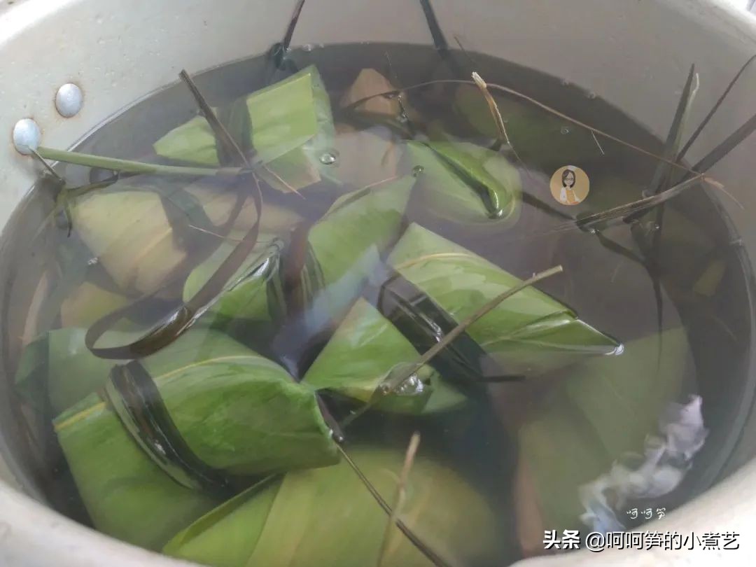 端午节快到了怎么制作水晶粽,端午节就吃咸蛋黄肉粽简单易学