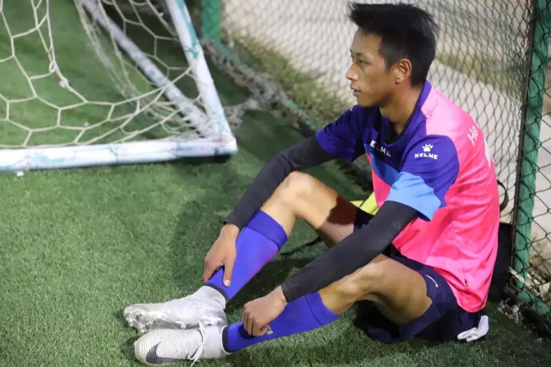 丽江人民对足球的热爱,丽江人都喜欢踢足球