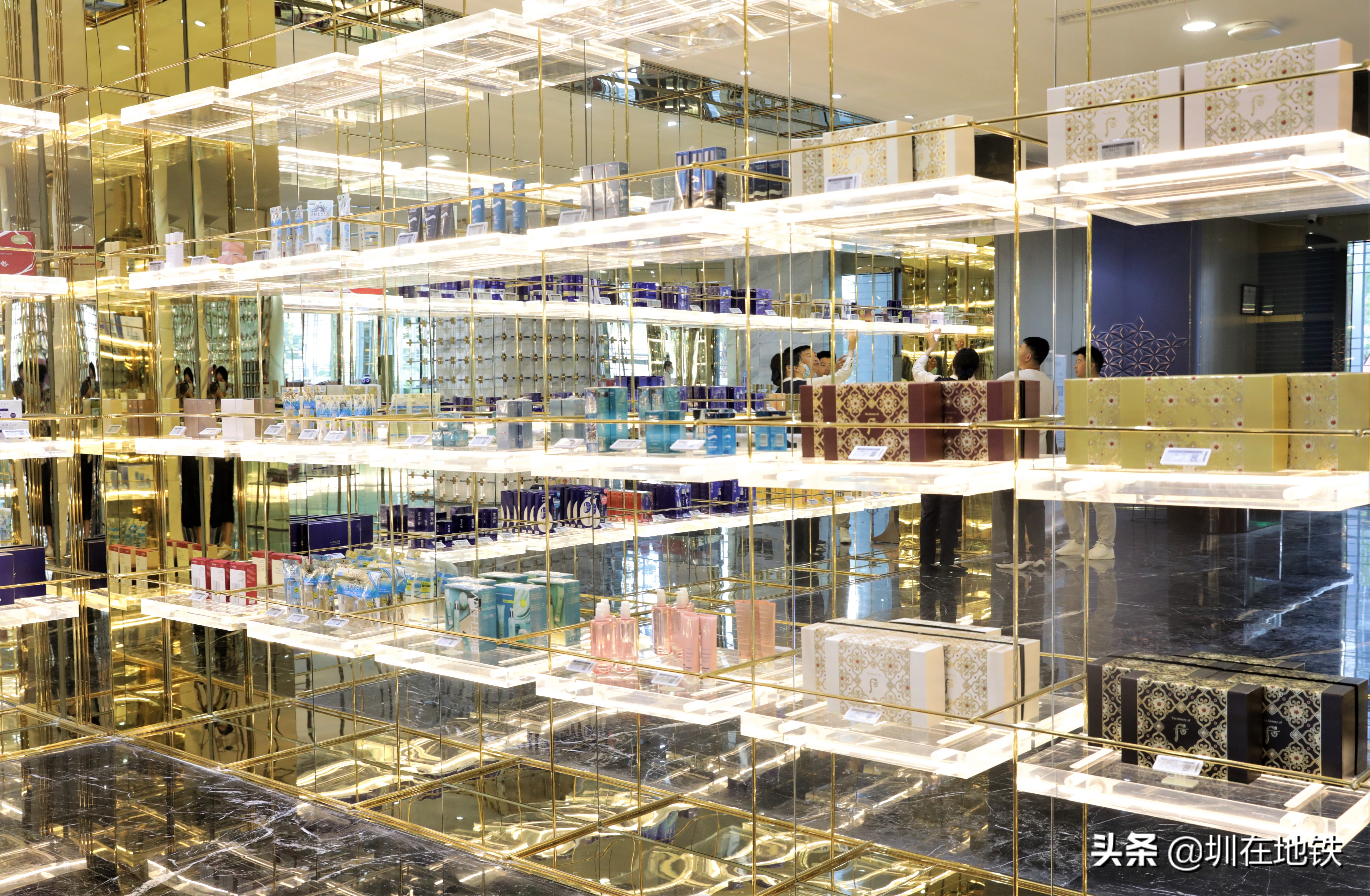 坐地铁从香港回深圳有免税店吗,深圳免税全球购购买条件