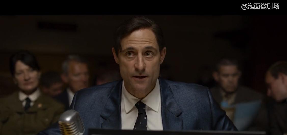 战争电影几百人打败几万人,震撼战争片200人守城击退2万敌人