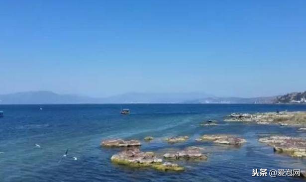 云南十大最美温泉，不但美食众多，美女也如云，带你泡遍全云南！