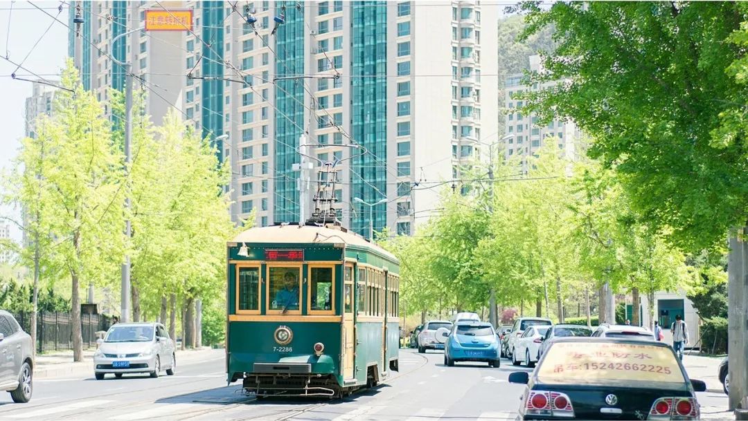 突然就想去成都了,突然想去青岛了