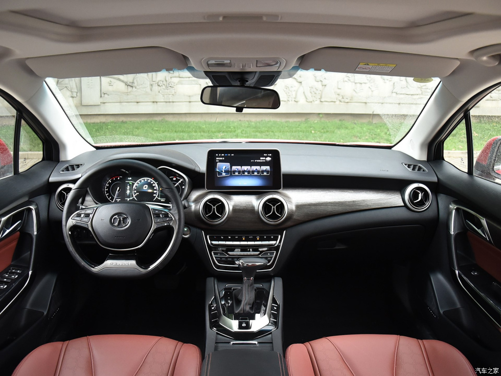 北汽绅宝D50车怎么样,15年的北汽绅宝d50多少钱