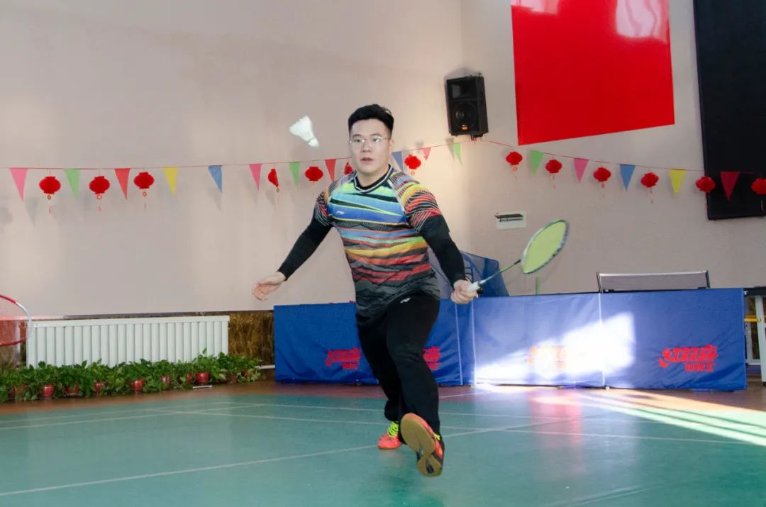 举办激扬青春筑梦警营羽毛球比赛,派出所开展羽毛球比赛简报