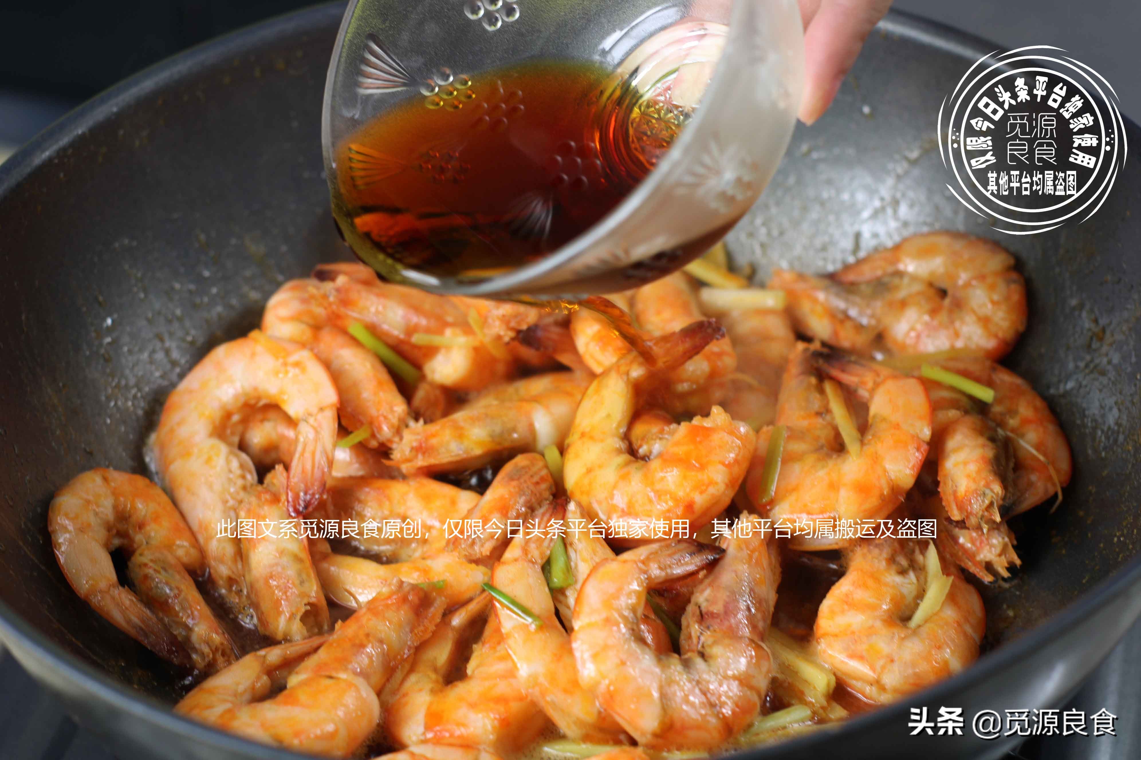 油焖大虾最正宗的做法步骤,油焖大虾最美味的做法教程来了