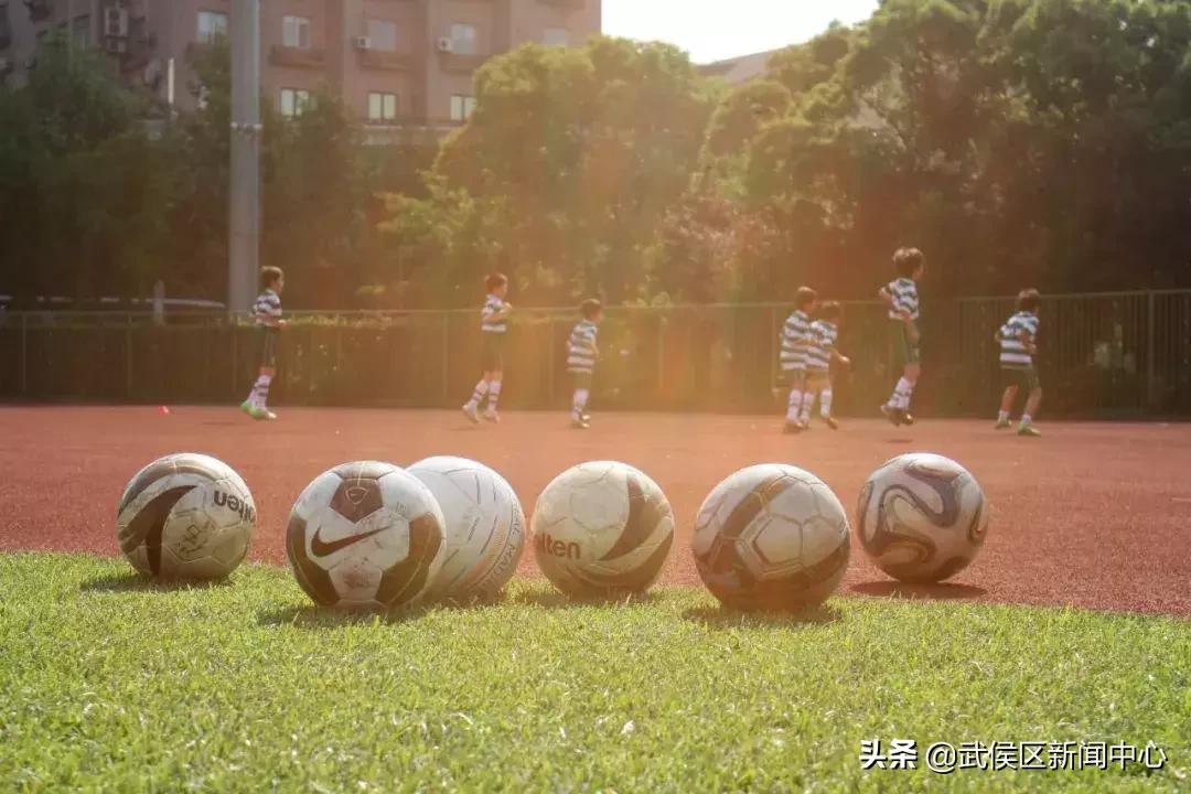 2022年的新足球场,成都新增33座足球场