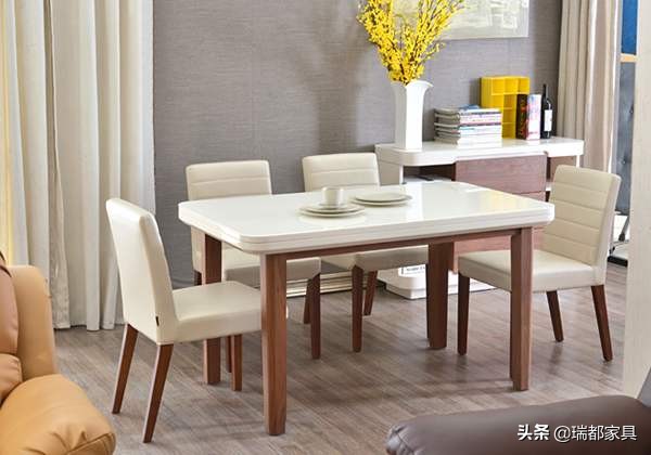 REALDO瑞都：一张好餐椅让你坐得舒服吃得开心