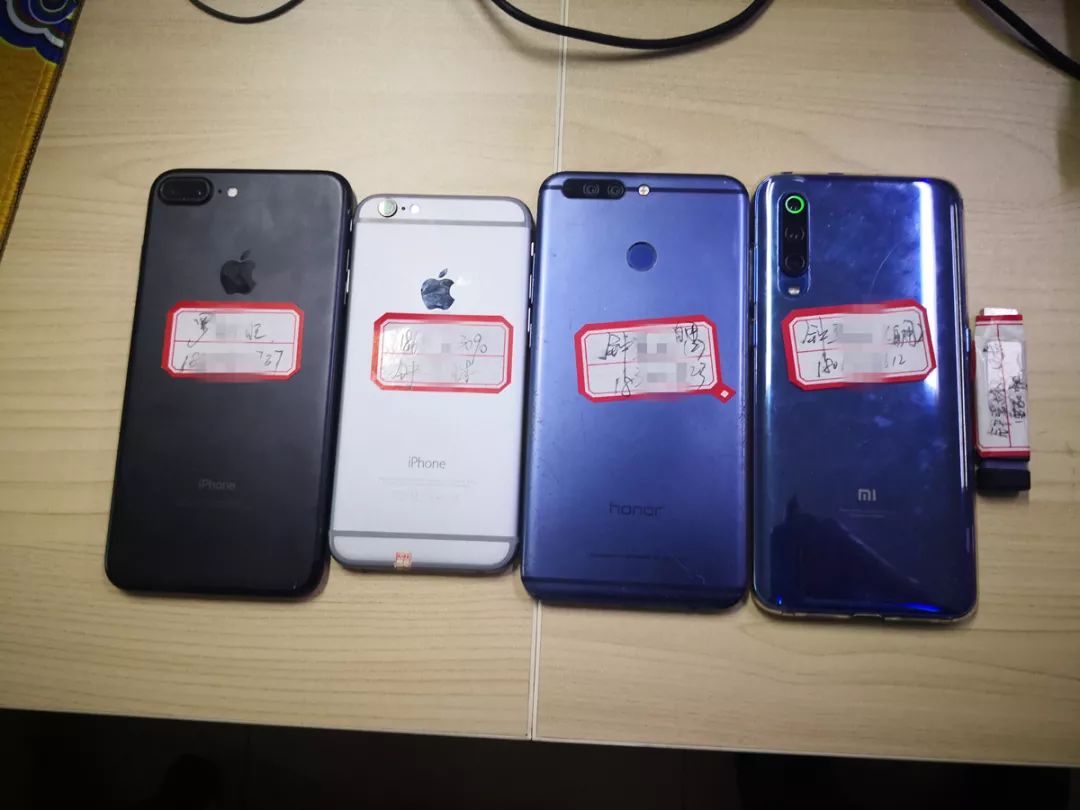 微信上卖的IQOS烟弹能戒烟？假的！南浔公安破获湖州史上最大新型*草烟**产品非法跨省案