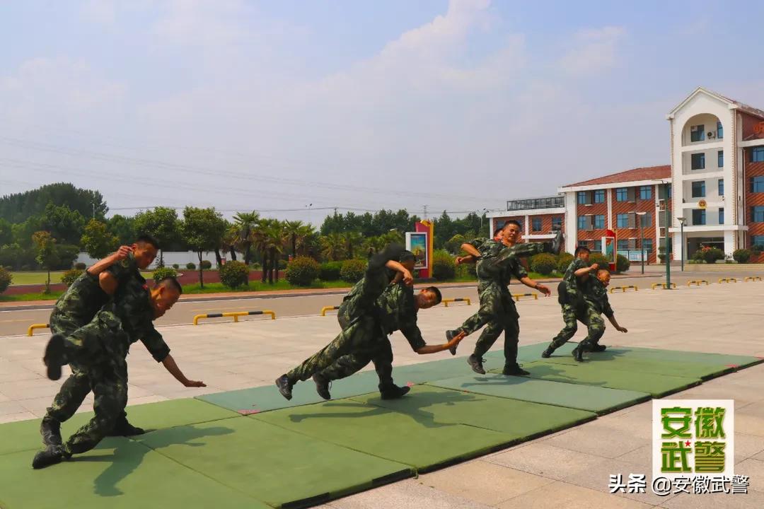“燃值”飙升！直击夏日练兵场