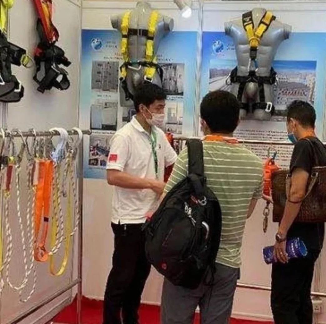 乘风破浪的基层工作者,乘风破浪的维和军人