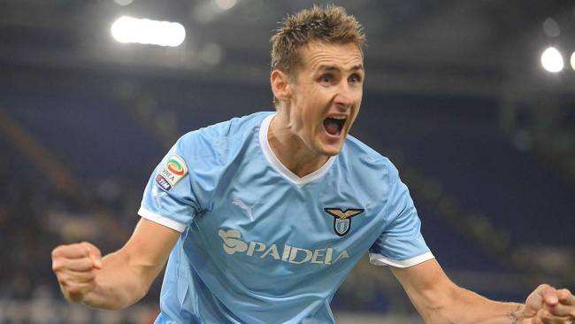 14年克洛泽为什么不是金靴,德甲金靴加助攻王克洛泽