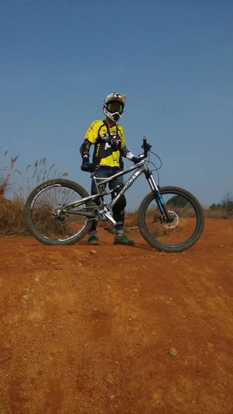 肖聪丁再刚重庆速降,肖聪速降冠军录像