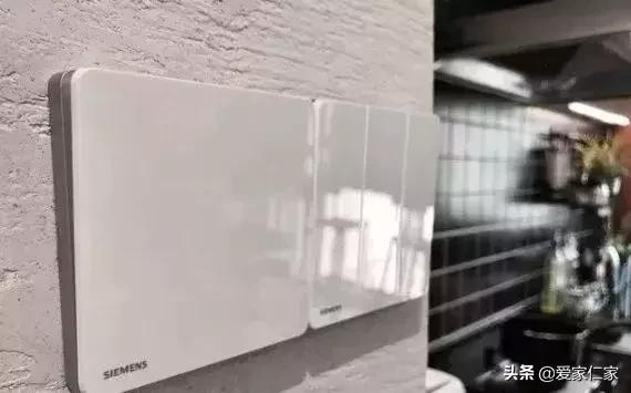 开关插座看似不起眼但千万别乱装,开关插座更换注意事项