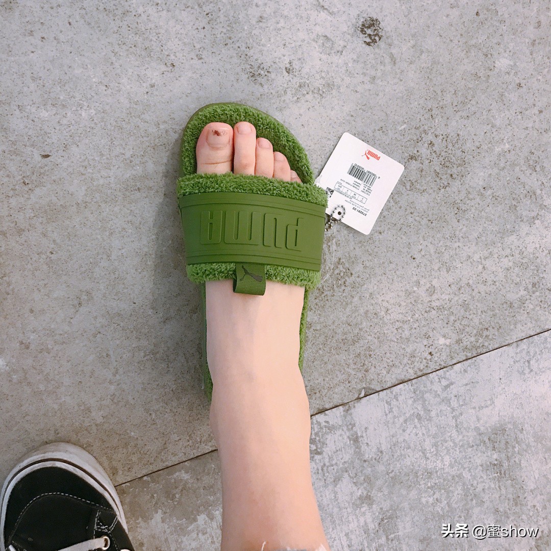 puma哪款拖鞋好看,puma2022款毛毛拖鞋搭配