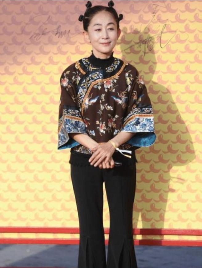 陈瑾穿白旗袍走红毯,陈瑾穿旗袍