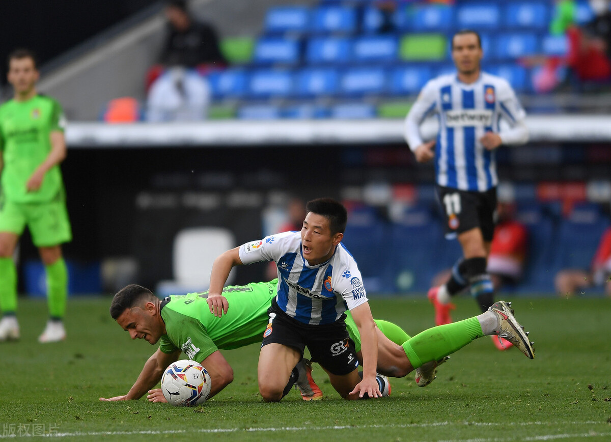 杨晨带领国足u16队员水平,说不出的担心与不安