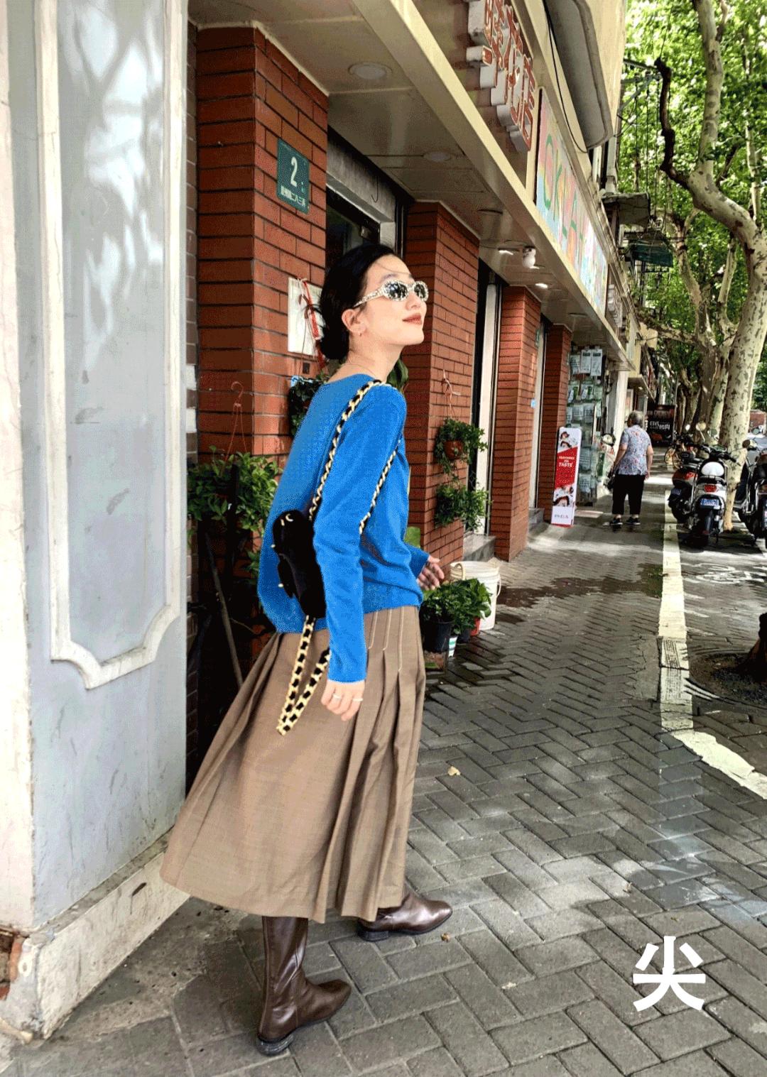 矮个子必备鞋最新款马丁靴,今年最火的中筒靴粗腿圆头马丁靴