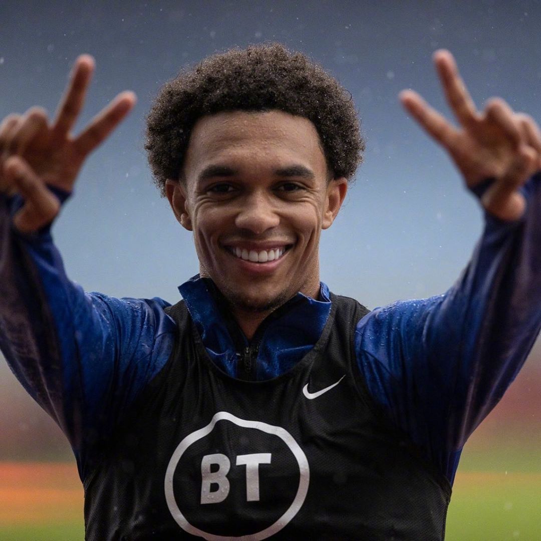 足球捉妖记曼城,利物浦威廉斯后卫