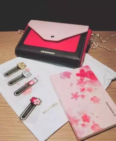 听说…你等樱花很久了！原来樱花还能这么赏，想明白了没？