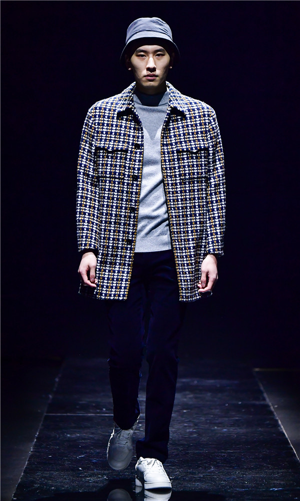 酷特智能旗下“红领REDCOLLAR”品牌新视觉形象在沪发布