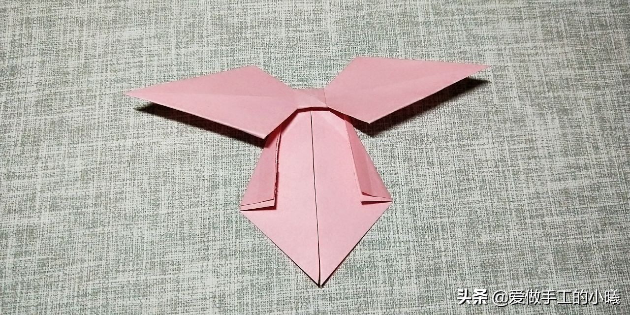 蝴蝶结手工折纸超简单正方形纸,可以戴在头上的折纸蝴蝶结怎么做