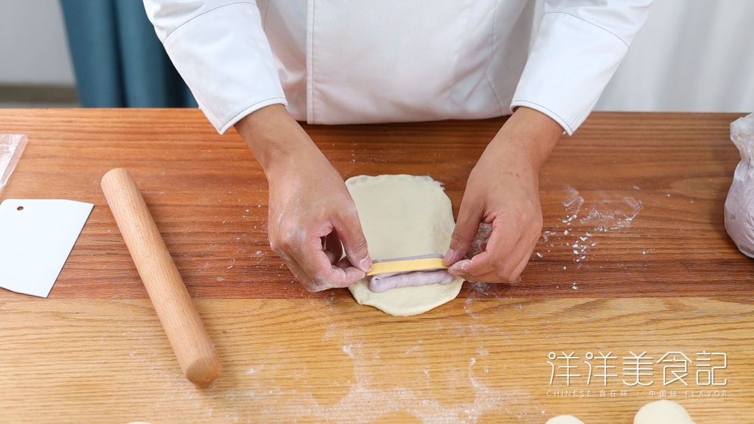 网红最新爆款面包的做法,网红鲜奶黄油面包做法大全