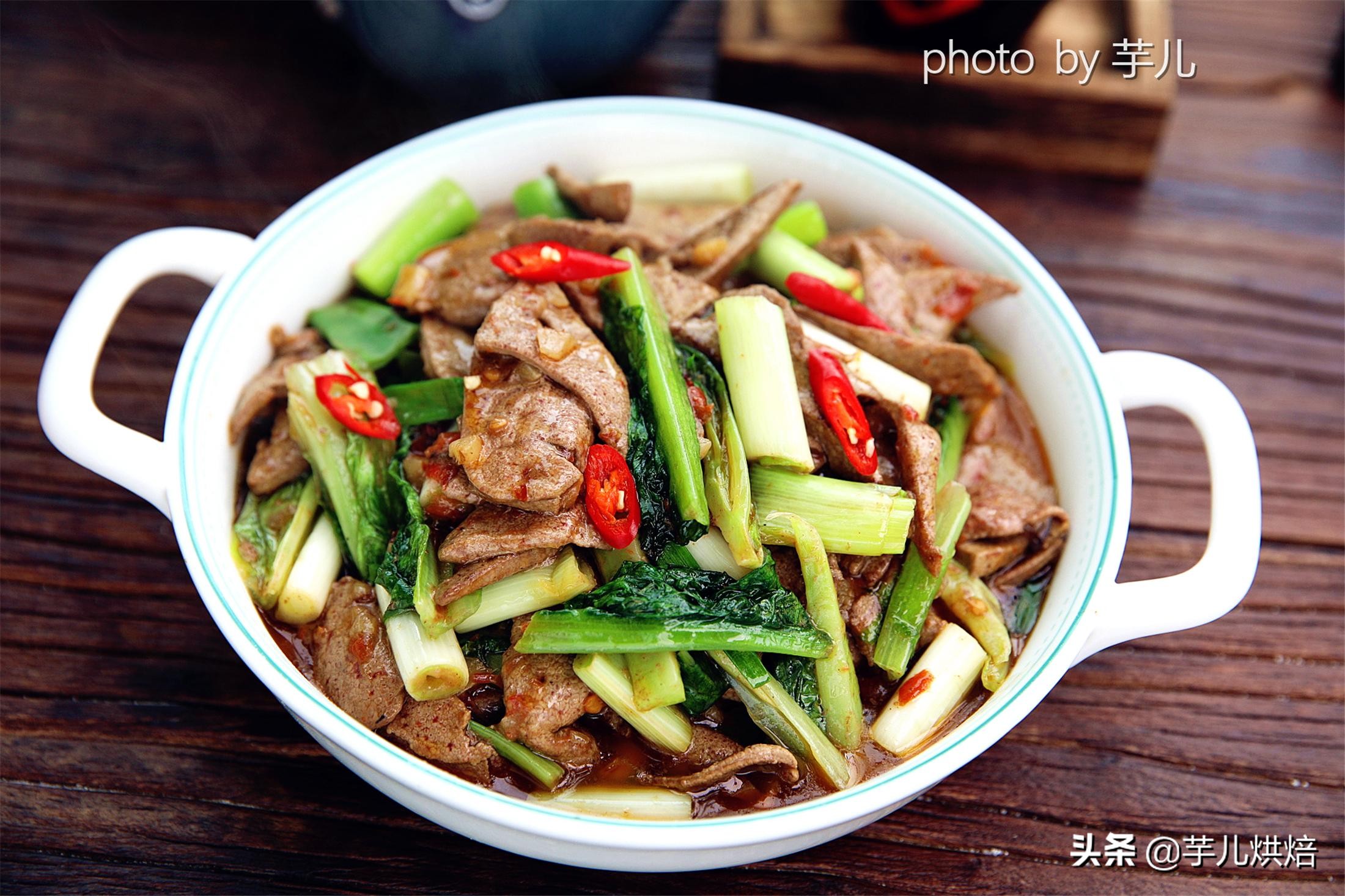 猪肝怎样炒才不腥又嫩,怎样炒猪肝才能炒得鲜嫩可口