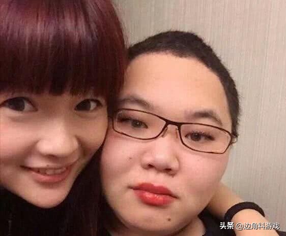 pdd斗鱼现场直播,pdd直播回归斗鱼