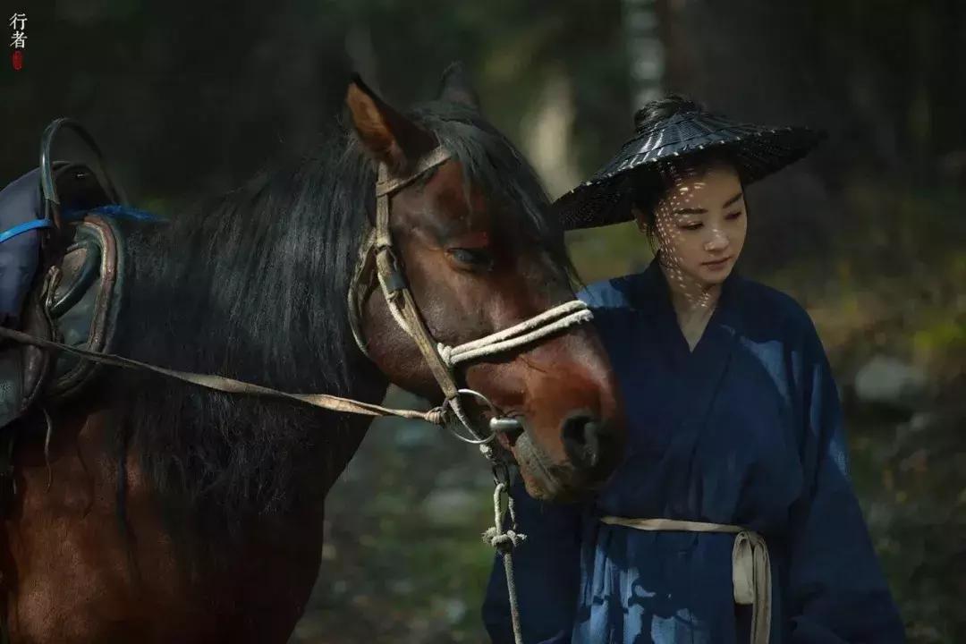 路遥知马力日久见人心,路遥知马力日久见人心是谁写的