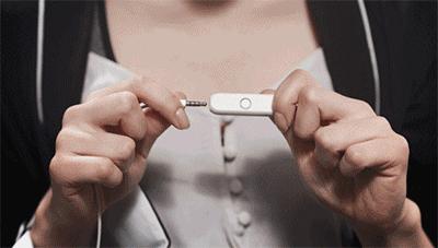 耳机孔不好使可以用充电孔吗,耳机单孔和充电孔可以互用吗