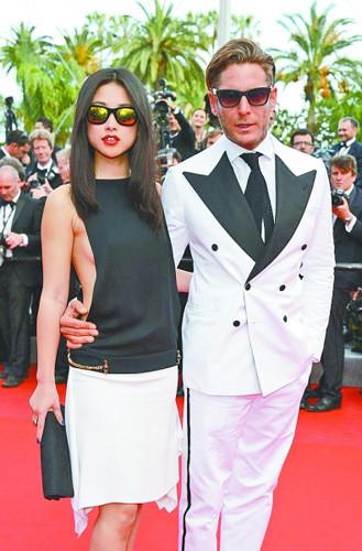 朱珠富家千金,朱珠名媛望族